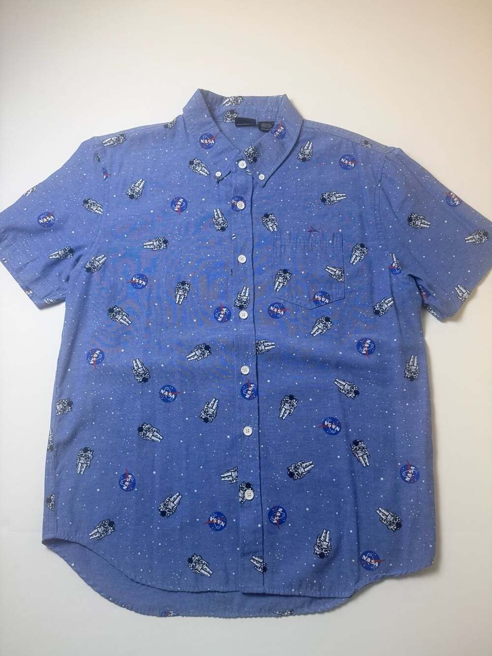 NASA Astronaut Short Sleeve All-Over Print Button-Down Shirt Men’s Medium
